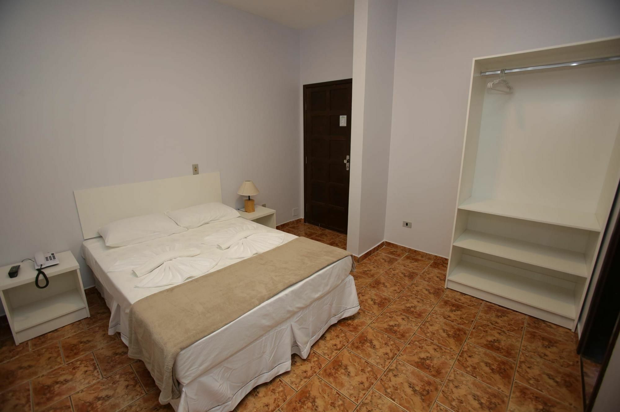 Iguassu Flats Hotel Foz do Iguaçu Dış mekan fotoğraf